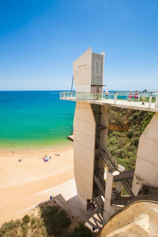 Modern Ocean, Garden & Pool View Condo By Becherish البوفيرا المظهر الخارجي الصورة